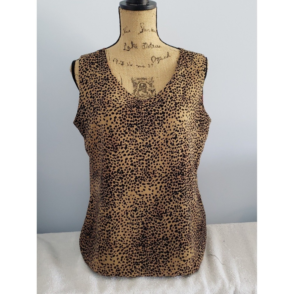 Womans Reversible‎ top Size Small